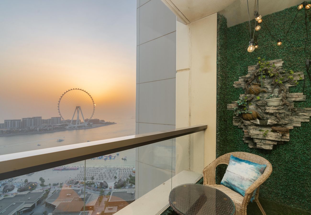 Ferienwohnung in Dubai - Ultimate Stay / 3 Beds / Full Sea & JBR Beach View