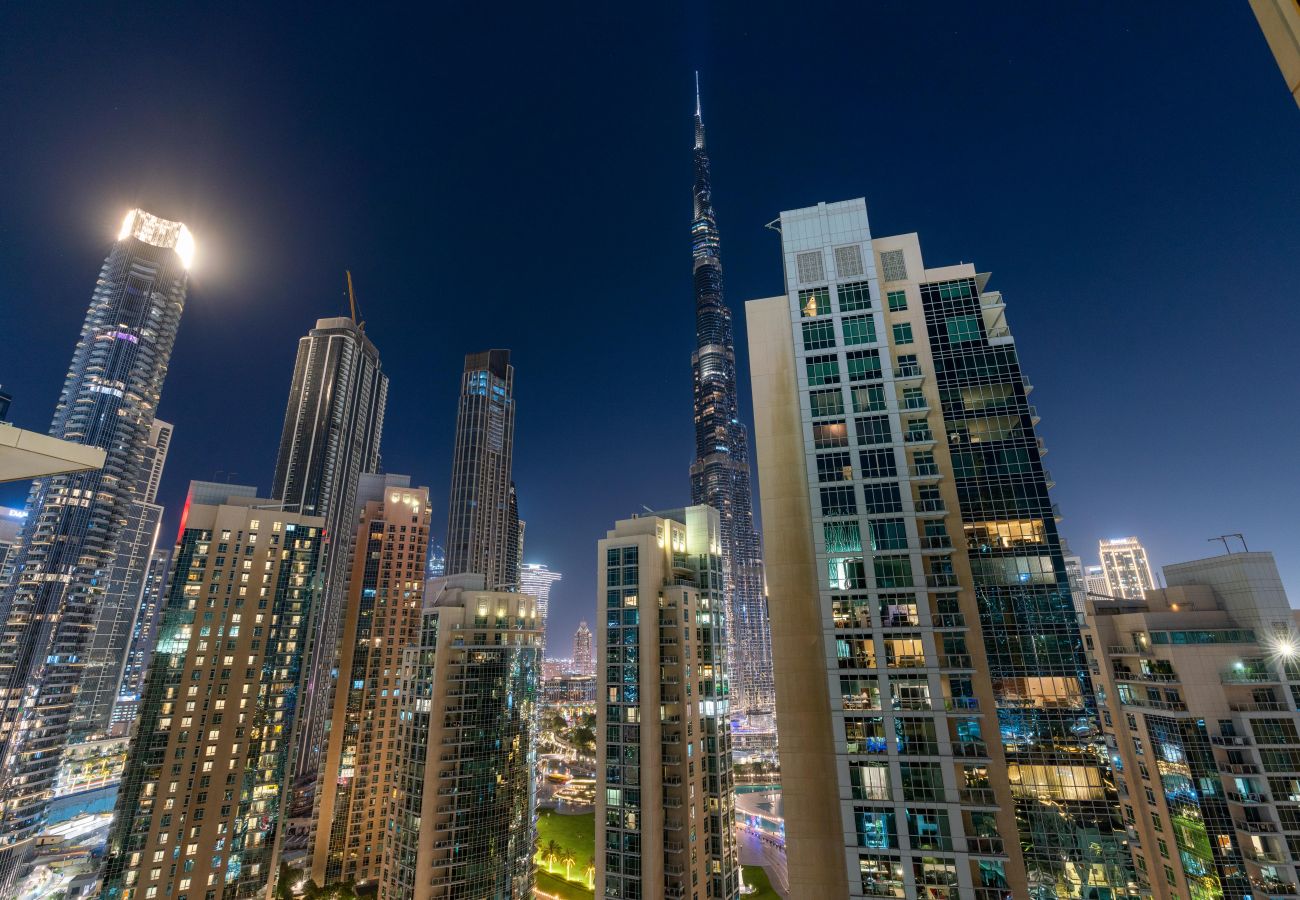 Ferienwohnung in Dubai - Ultimate Stay / Burj Khalifa View / 3 Beds Luxury