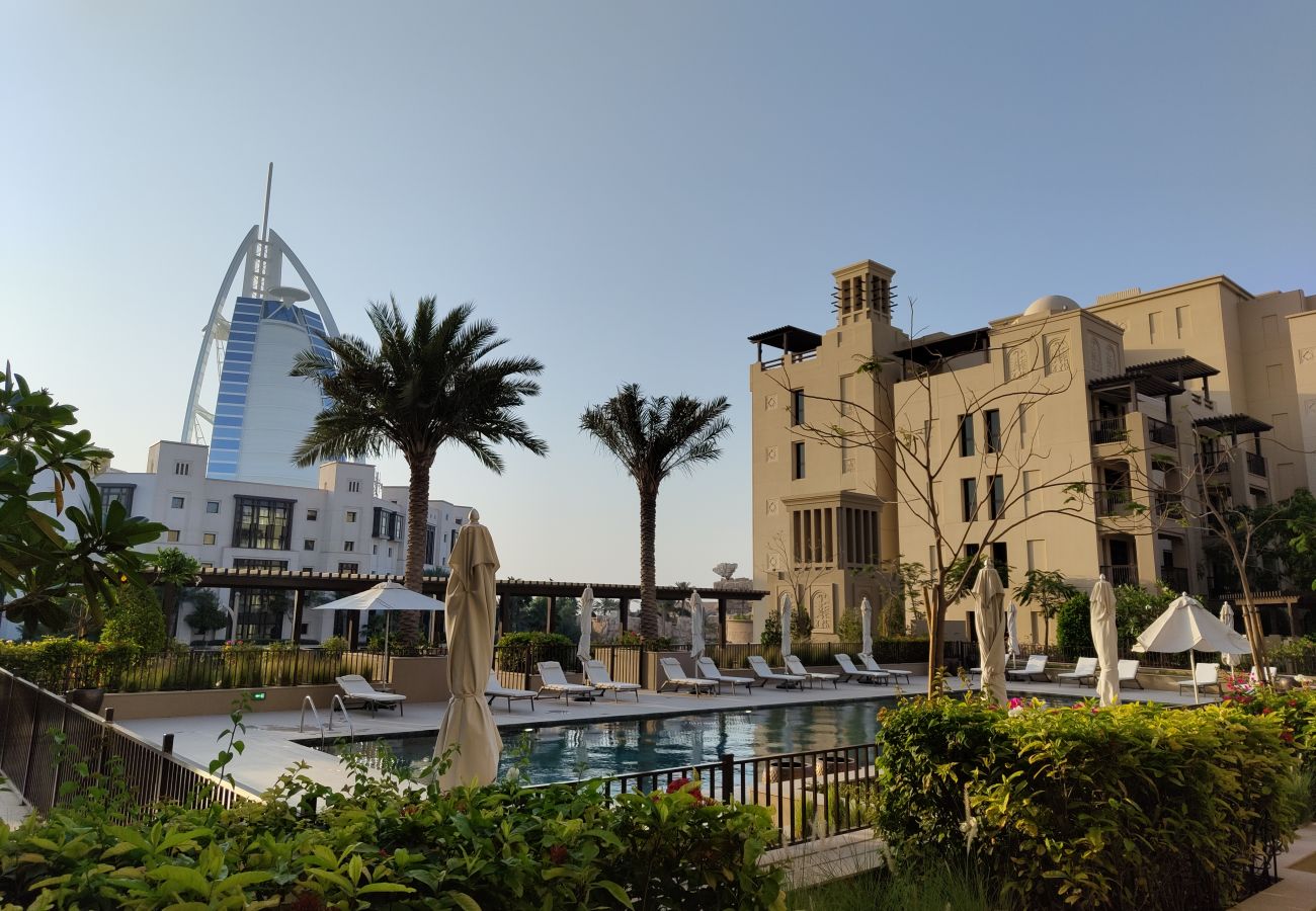 Ferienwohnung in Dubai - Ultimate Stay / 3 Beds / Next to Burj Al Arab / Designer Luxury / MJL