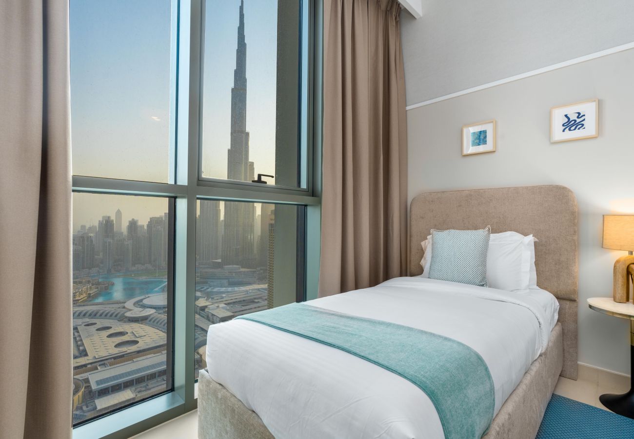 Ferienwohnung in Dubai - Ultimate Stay / Full Burj Khalifa & Downtown Views / Designer Luxury / High Floor / 9 People