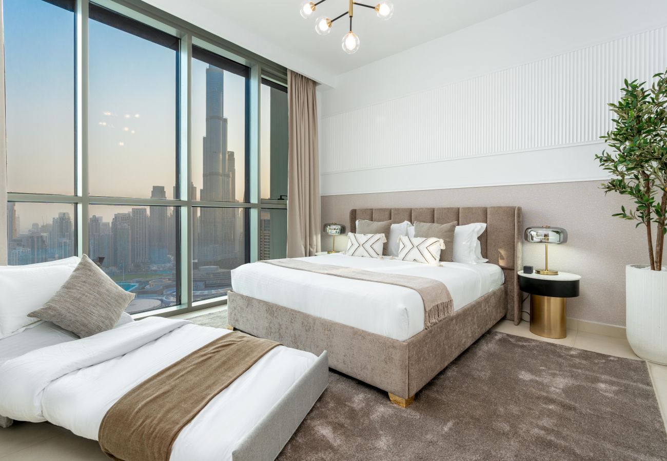 Ferienwohnung in Dubai - Ultimate Stay / Full Burj Khalifa & Downtown Views / Designer Luxury / High Floor / 9 People