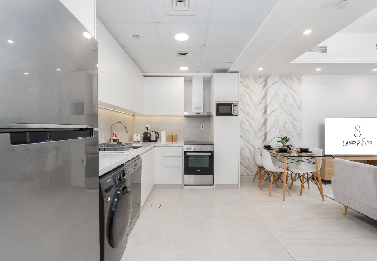 Apartamento en Dubai - Stylish 1BR | Rooftop Pool | Next to JLT Metro