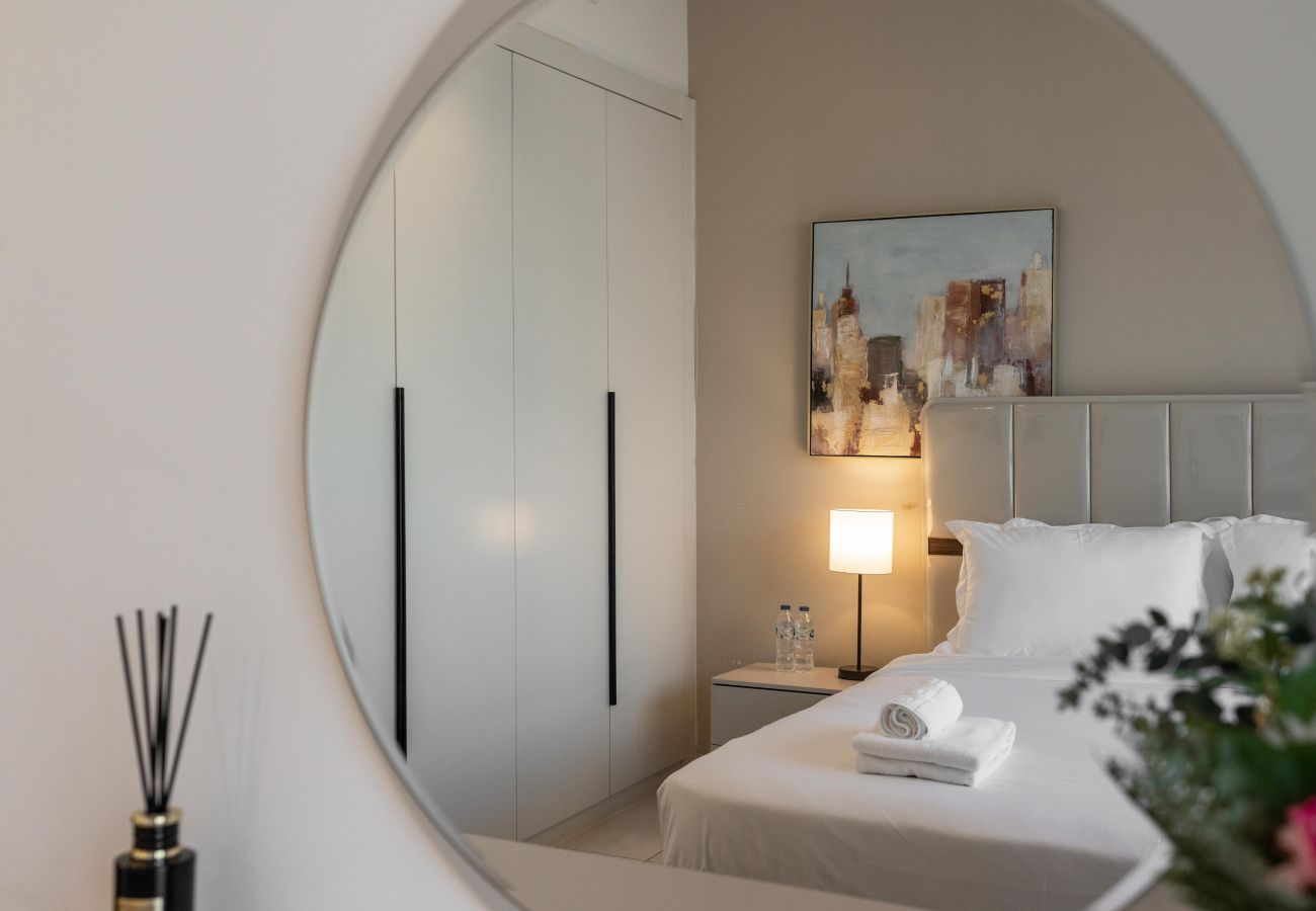 Apartamento en Dubai - Stylish 1BR | Rooftop Pool | Next to JLT Metro