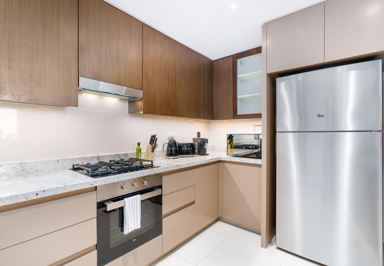 Apartamento en Dubai - Luxury 2BR Downtown | Private Balcony Steam Room