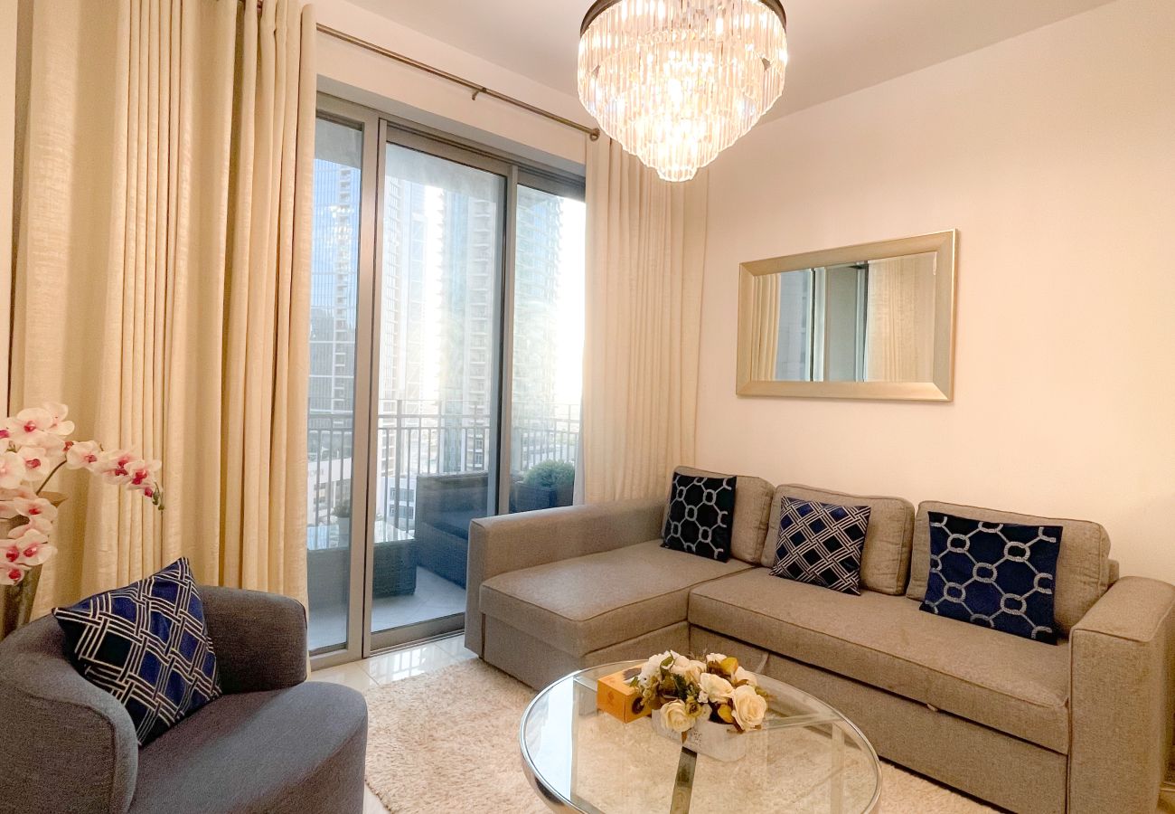 Appartement à Dubai - Luxueux appartement 2BR avec vue sur la piscine et l'opéra