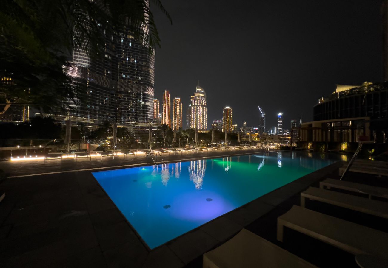 Apartment in Dubai - Luxury 2BR | Address Opera | Next to Burj Khalifa