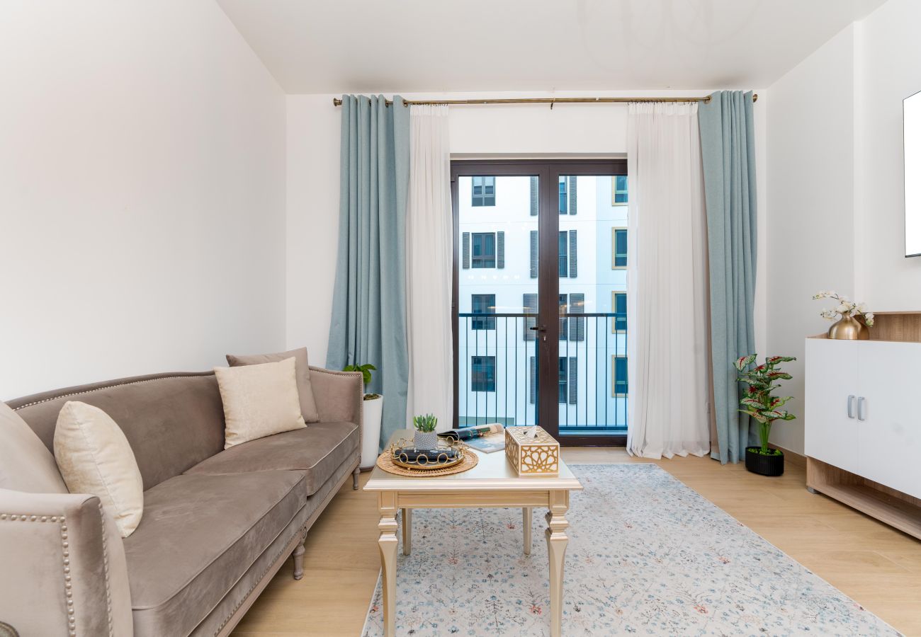 Apartment in Dubai - Stylish 1BR in La Mer | Partial Marina Views