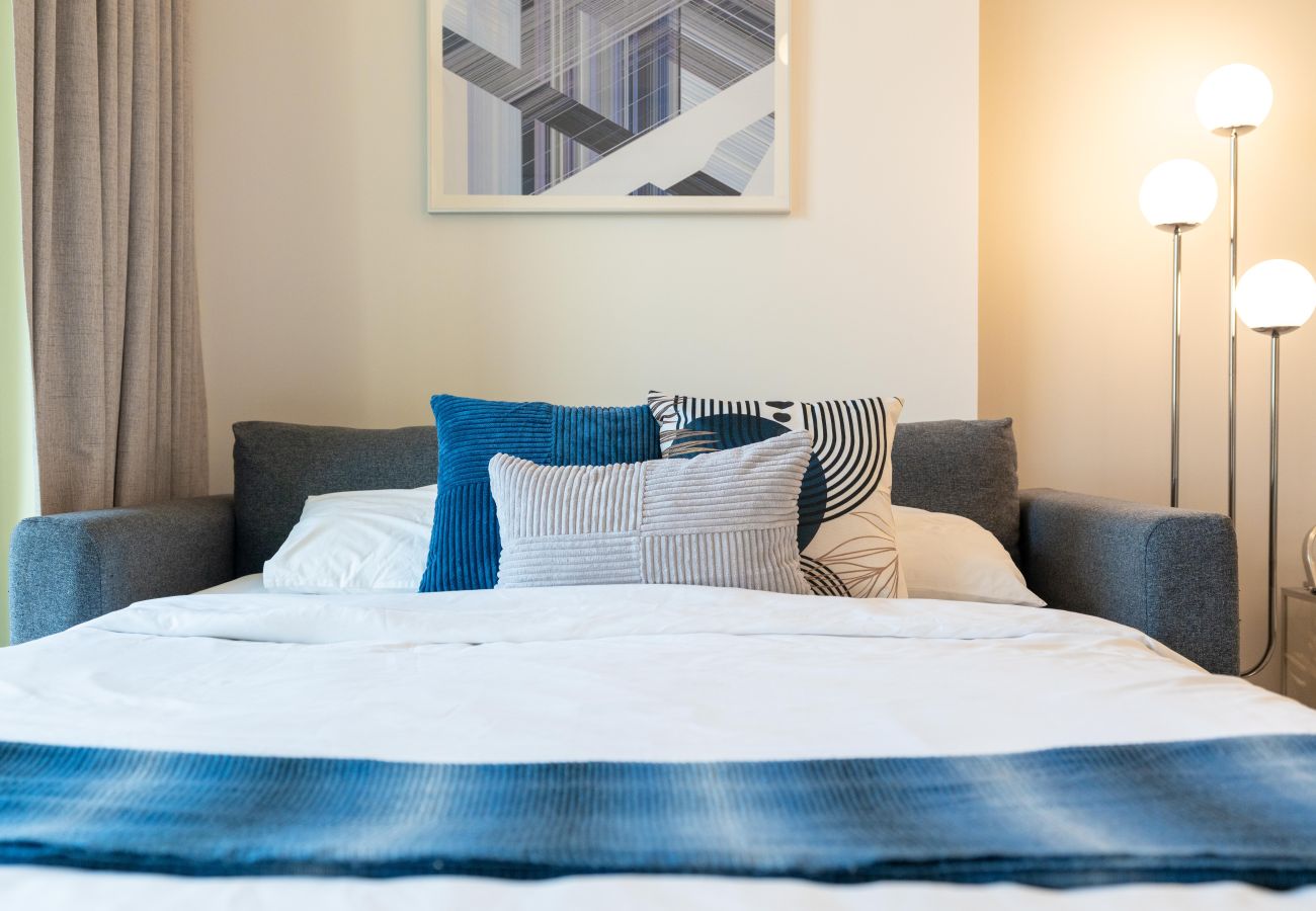 Apartment in Dubai - Brand New Luxury 3 beds | Near Burj Al Arab | Ultimate Stay