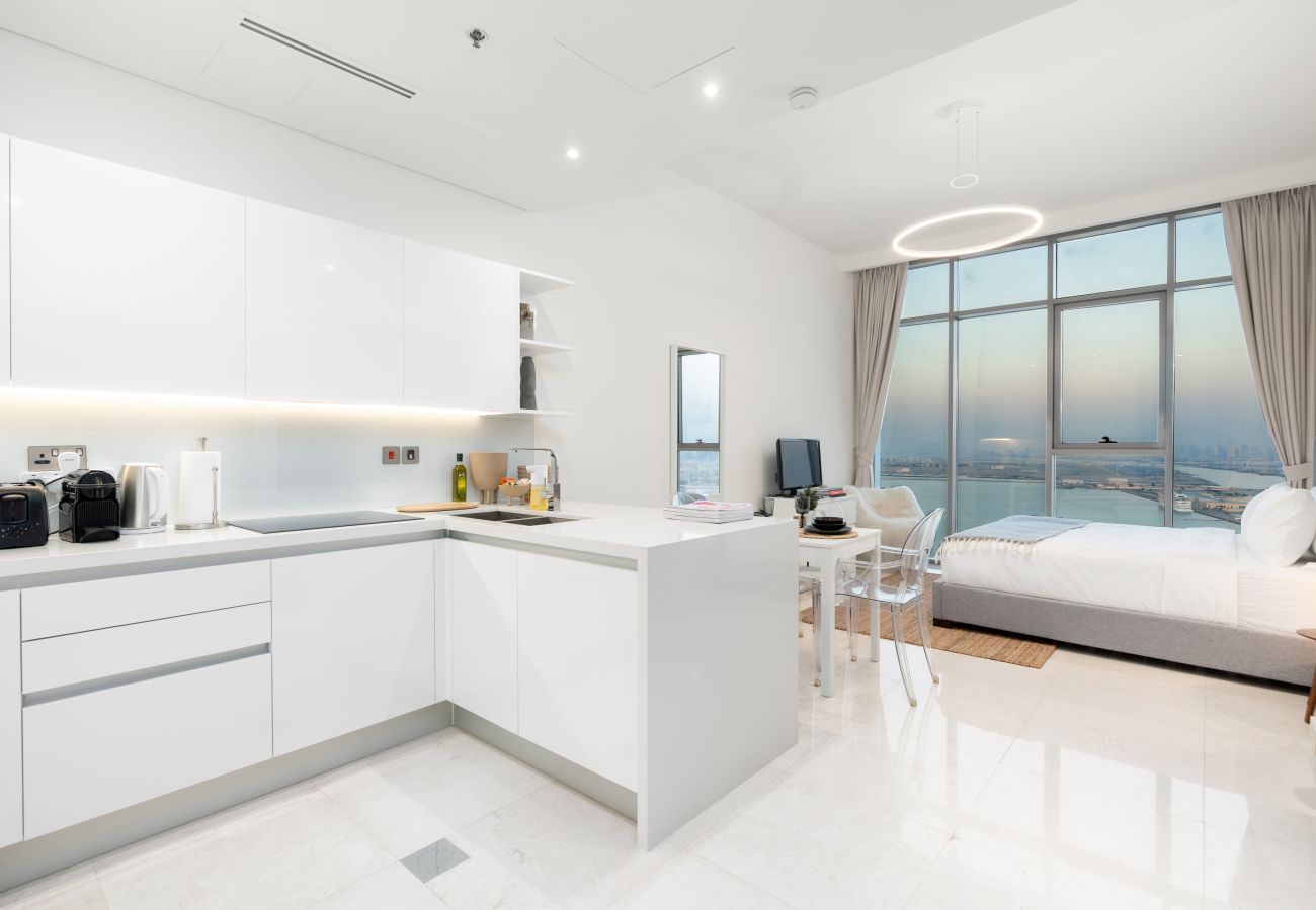 Квартира-студия на Dubai - Modern Studio with Amazing Sea Views in Maritime City